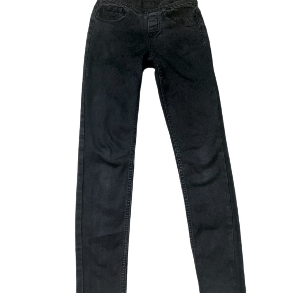 Black slim jeans